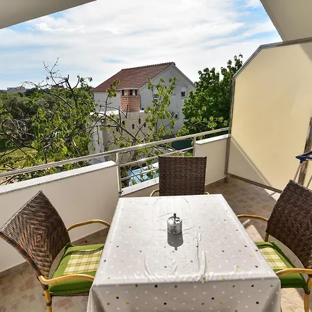 Nena Apartment