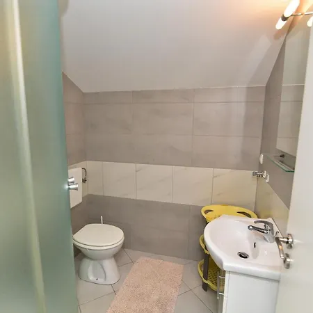 Apartment Nena *