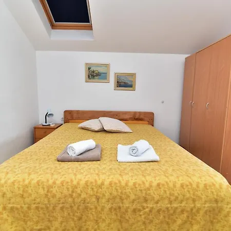 Apartment Nena *
